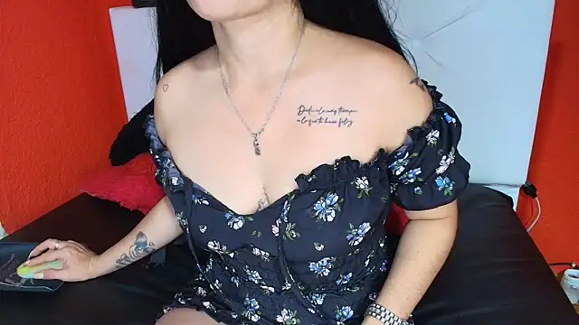 Tania mature online show from November 7, 5:17 pm