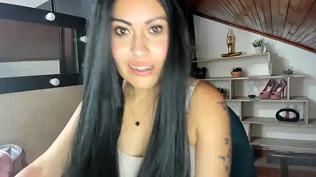 Snapshot of Tania_mature chatting on June 11, 12:32 am Tania mature online show from June 11, 12:32 am