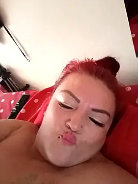 Snapshot of antonela_ladiabla chatting on February 5, 9:07 pm antonela ladiabla online show from February 5, 9:07 pm
