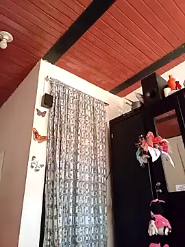 Snapshot of antonela_ladiabla chatting on January 22, 7:34 pm antonela ladiabla online show from January 22, 7:34 pm