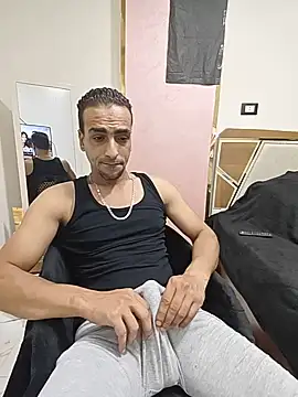 highguy online show from August 2, 10:18 pm