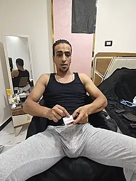 highguy online show from August 5, 11:54 pm