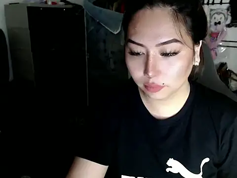 urqueendominant online show from February 7, 2:19 am