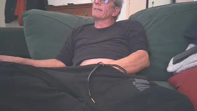 GorgeousMarketer online show from November 28, 6:41 pm