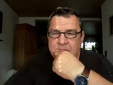 Snapshot of Nobbie444 chatting on June 27, 6:52 am Nobbie444 online show from June 27, 6:52 am