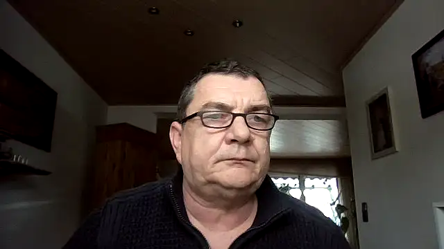 Nobbie444 online show from February 2, 12:48 pm