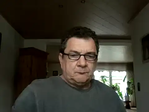 Nobbie444 online show from March 29, 11:34 am