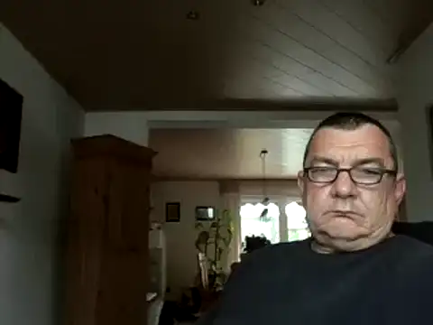 Nobbie444 online show from May 11, 12:28 pm