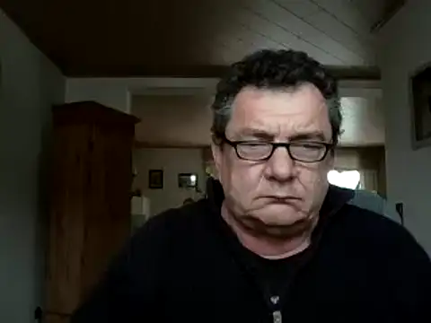 Nobbie444 online show from March 24, 1:00 pm