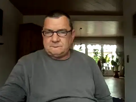 Nobbie444 online show from May 16, 9:52 am