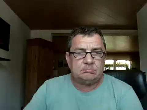 Snapshot of Nobbie444 chatting on June 24, 10:36 am Nobbie444 online show from June 24, 10:36 am
