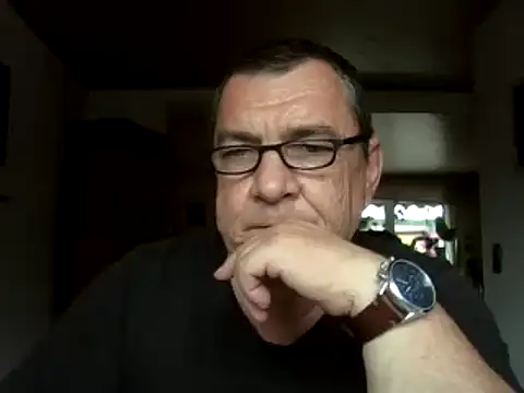 Snapshot of Nobbie444 chatting on June 5, 10:10 am Nobbie444 online show from June 5, 10:10 am