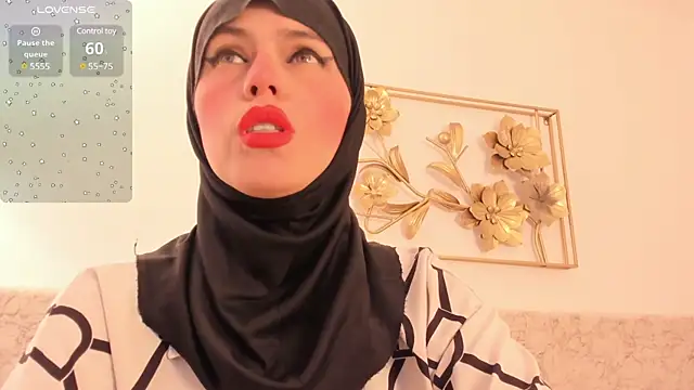 Snapshot of hanajameela chatting on March 5, 11:38 am hanajameela online show from March 5, 11:38 am