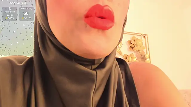 Snapshot of hanajameela chatting on February 25, 12:05 pm hanajameela online show from February 25, 12:05 pm