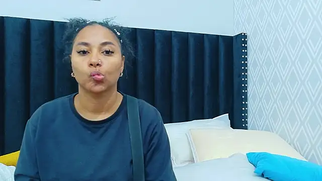 colombiamommy online show from March 19, 12:27 pm