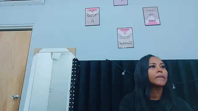 colombiamommy online show from November 21, 12:37 pm