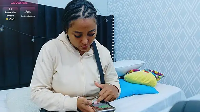 colombiamommy online show from October 24, 12:26 pm