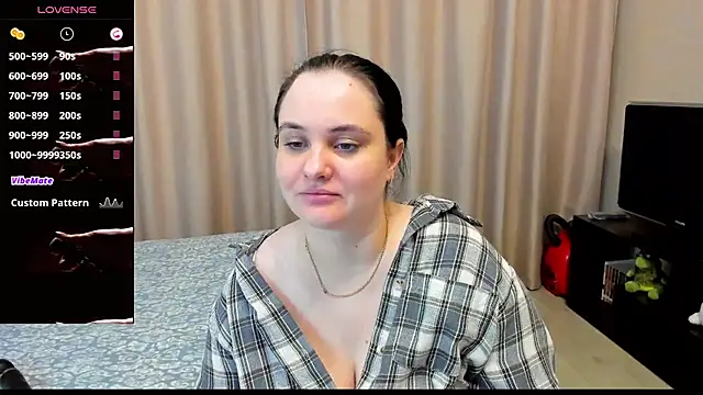 AlanaBrox online show from May 4, 6:44 pm