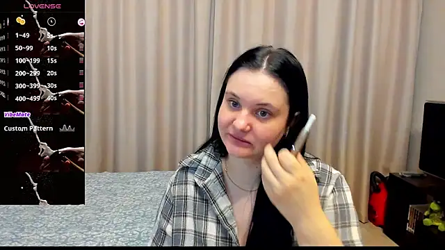 AlanaBrox online show from April 30, 1:45 am