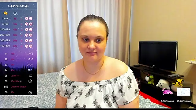 Snapshot of AlanaBrox chatting on March 5, 10:11 am AlanaBrox online show from March 5, 10:11 am