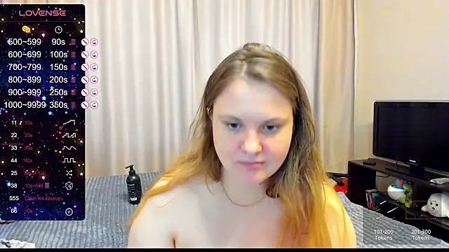 Snapshot of AlanaBrox chatting on January 14, 7:59 am AlanaBrox online show from January 14, 7:59 am
