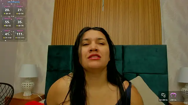 Kareena chopra online show from March 21, 12:20 pm