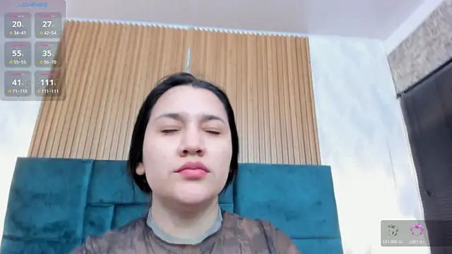 Kareena chopra online show from February 25, 12:27 pm