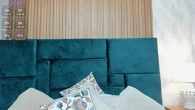 Kareena chopra online show from December 20, 12:41 pm