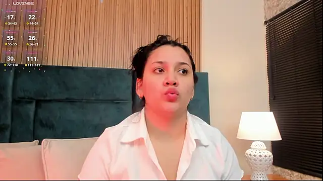 Snapshot of Kareena_chopra chatting on July 17, 12:46 pm Kareena chopra online show from July 17, 12:46 pm