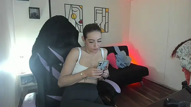 kay marie online show from October 27, 11:05 pm