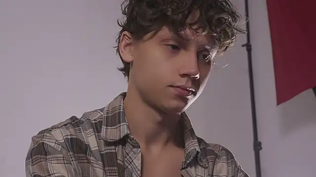 Nicky neal online show from September 20, 11:04 am