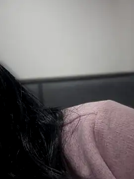 Alyaa s online show from October 28, 1:50 am