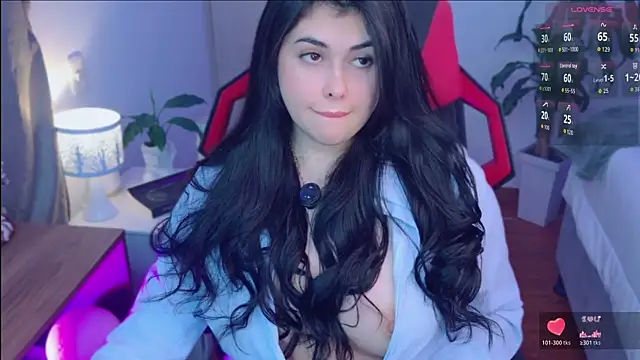 Alyaa s online show from April 18, 2:25 am