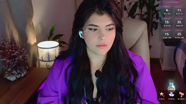 Alyaa s online show from June 10, 1:51 am