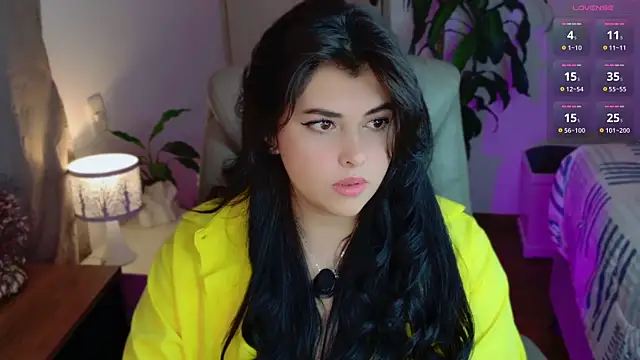 Alyaa s online show from June 28, 2:07 am