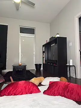 TilaTotti online show from March 4, 2:08 am