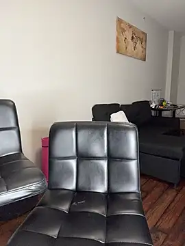 TilaTotti online show from February 14, 9:26 pm