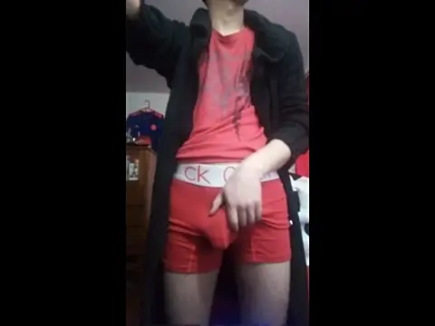 Snapshot of ALBEIROFOOTBALL1992 chatting on November 18, 2:53 pm ALBEIROFOOTBALL1992 online show from November 18, 2:53 pm