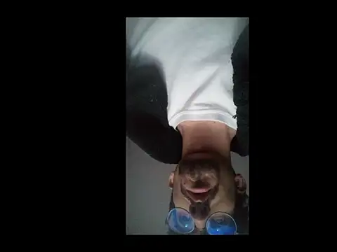 Snapshot of ALBEIROFOOTBALL1992 chatting on November 3, 5:01 am ALBEIROFOOTBALL1992 online show from November 3, 5:01 am