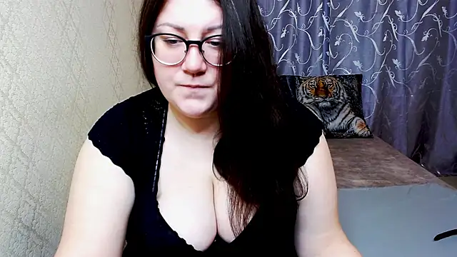 Sindy Jeniceee online show from November 10, 12:32 pm