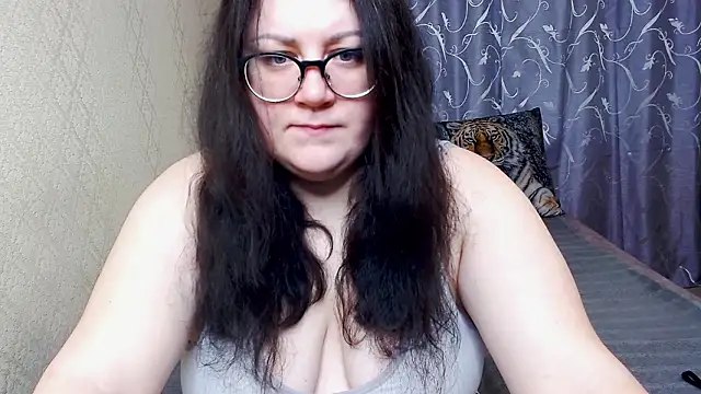 Sindy Jeniceee online show from February 19, 2:14 pm