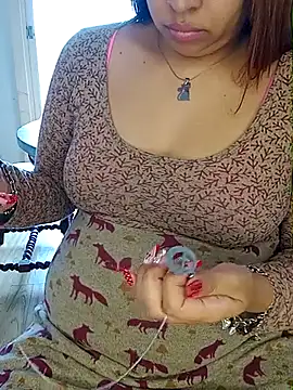 Snapshot of sasha_hot98 chatting on November 21, 3:44 pm sasha hot98 online show from November 21, 3:44 pm