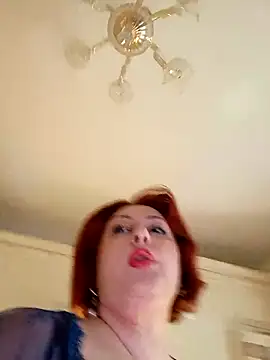 mom4you online show from February 8, 10:35 am