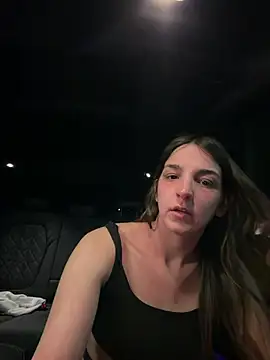 DoriDeluxe66 online show from February 7, 10:18 pm