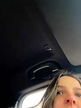 DoriDeluxe66 online show from October 9, 8:59 am