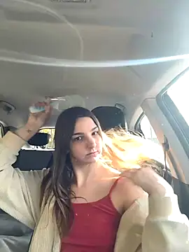 DoriDeluxe66 online show from October 24, 9:30 am