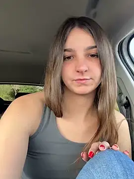 DoriDeluxe66 online show from November 10, 9:36 am