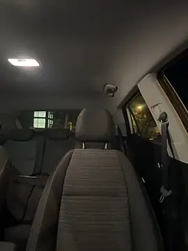 DoriDeluxe66 online show from October 24, 10:20 pm