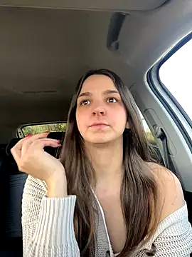 DoriDeluxe66 online show from November 13, 11:36 am