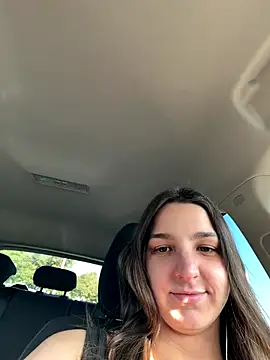 DoriDeluxe66 online show from November 27, 1:33 pm